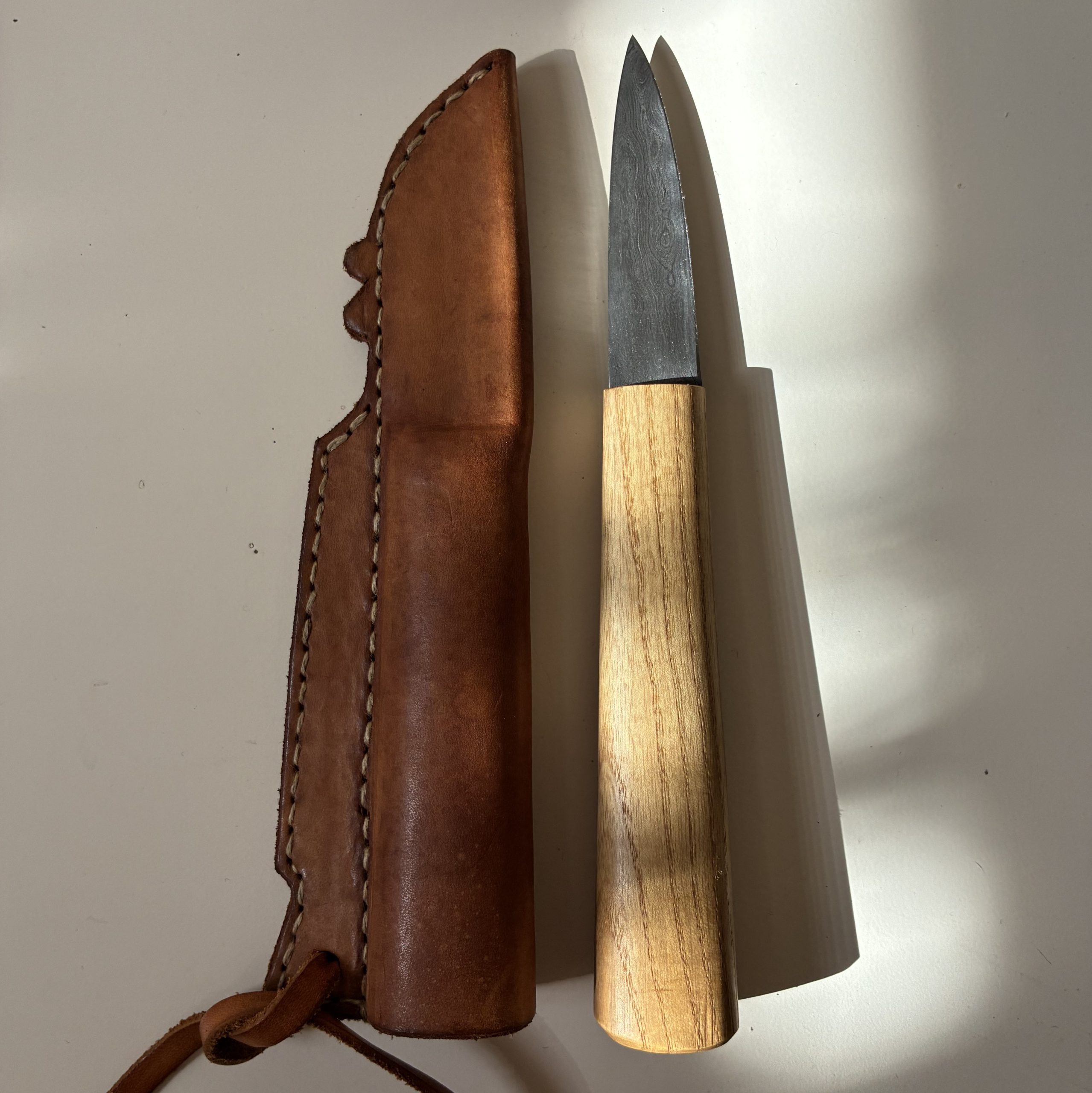 damast damascus medieval knife